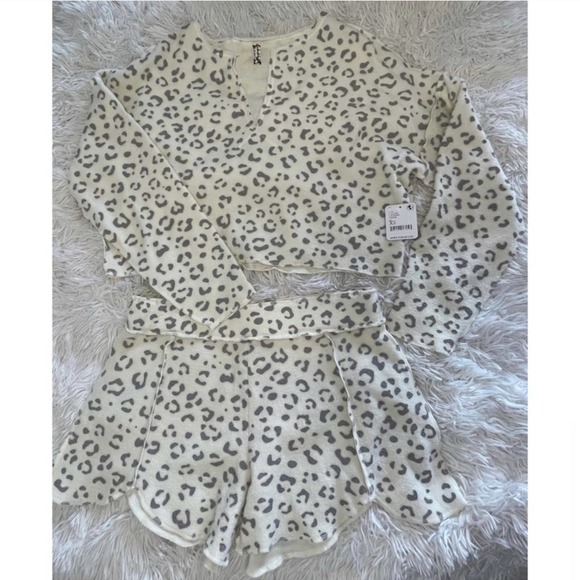 Free People Rain Check Animal Print Lounge Set - Picture 8 of 11